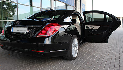Chauffeurs-Mercedes-SKlasse-03